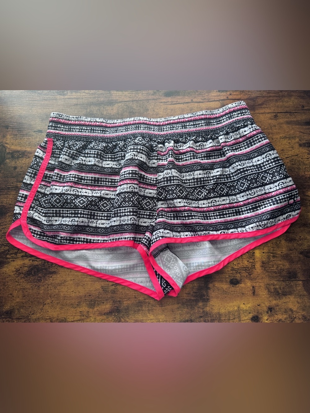 OP Women’s Black & Pink Printed Lounge Shorts-Large